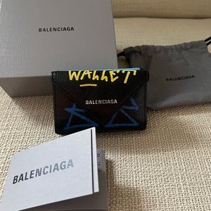Balenciaga Papier mini printed textured wallet- Black with graffiti